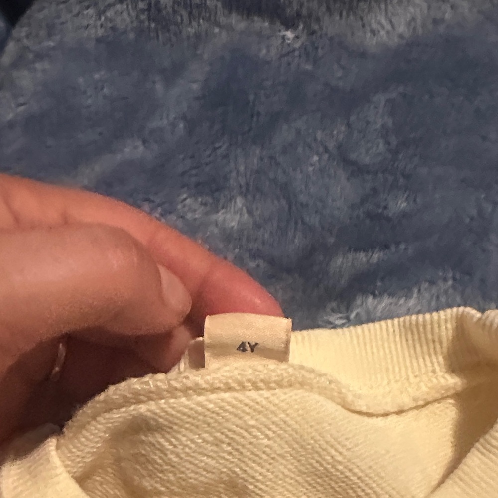 Cream Sweatshirt with Black Crossbody Bag Design - Picture 2 of 2